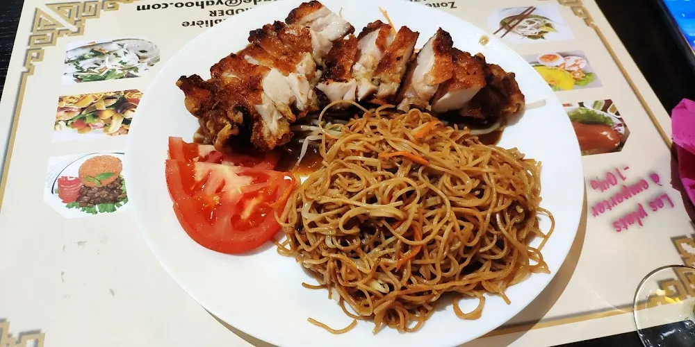 Poulet Croustillant Et Nouilles Chinoises